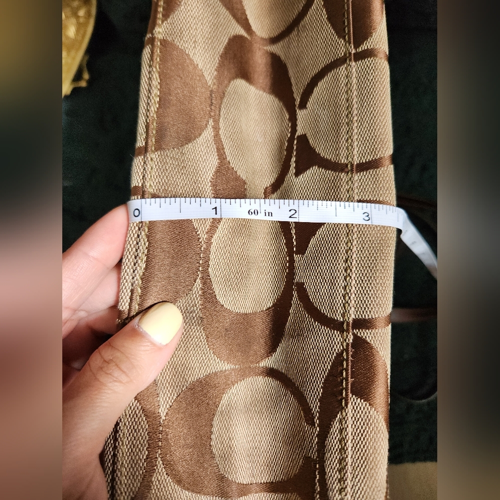 Coach Brown Signature Tote Bag- Special Edition - Picture 15 of 16